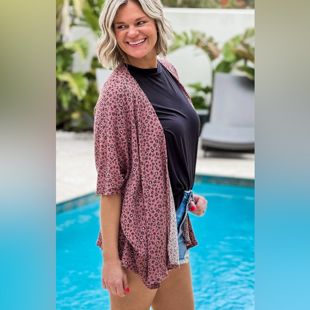 Animal Print Dolman Short Sleeve Cardigan Medium